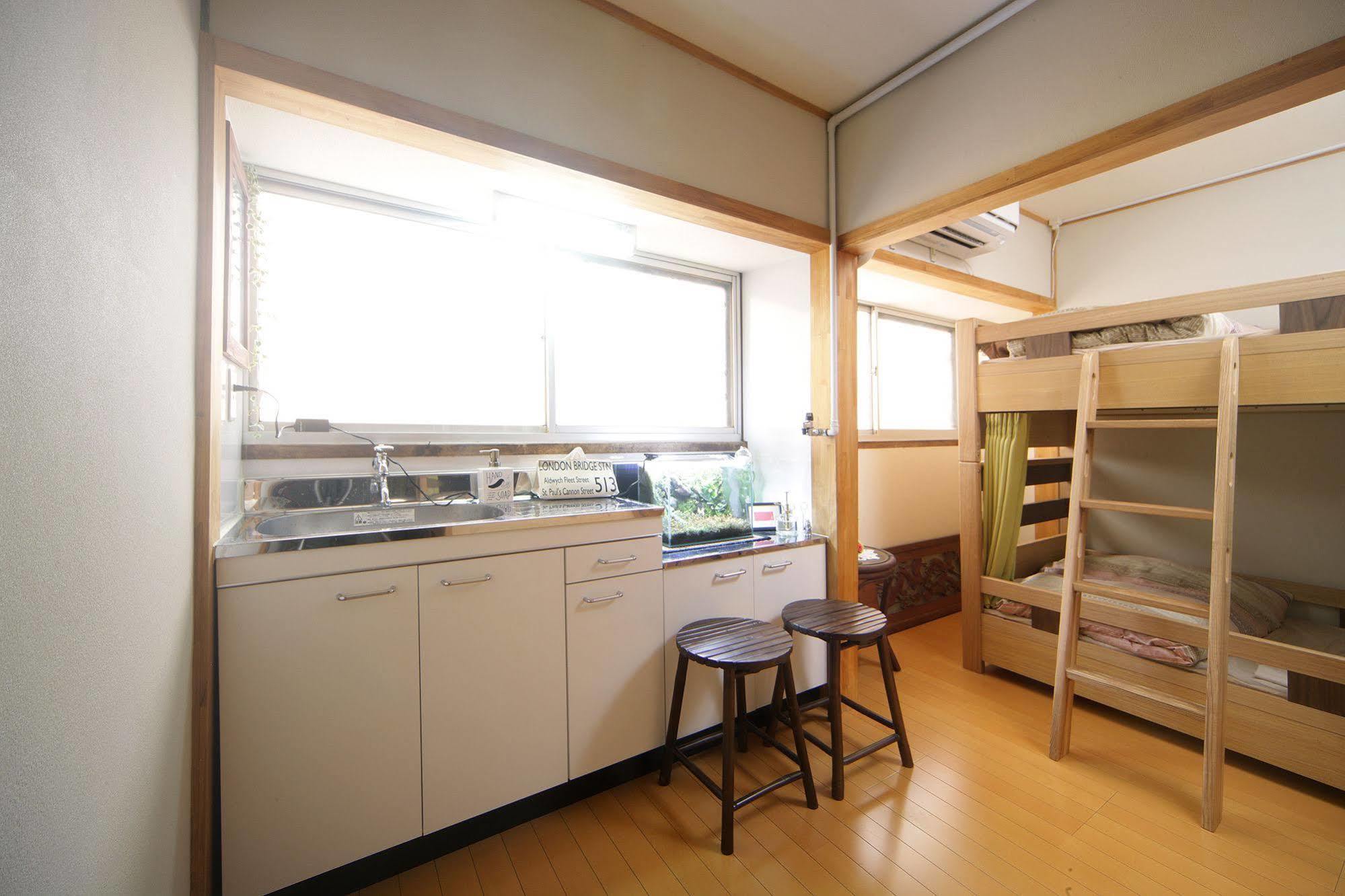 Guesthouse Oasis Osaka Zewnętrze zdjęcie