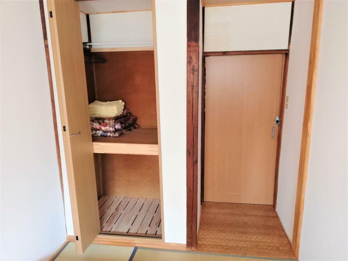 Guesthouse Oasis Osaka Zewnętrze zdjęcie