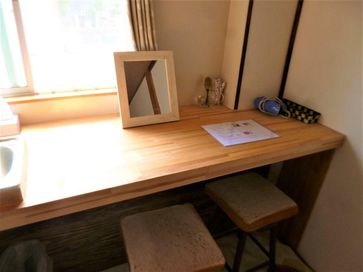 Guesthouse Oasis Osaka Zewnętrze zdjęcie